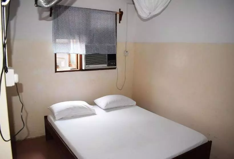 Retkeilymaja Karibu Inn