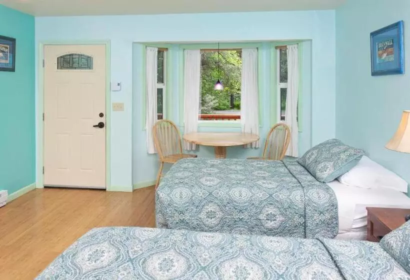 Retkeilymaja Steller Inn