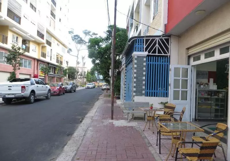 پانسیون Bifam Motel