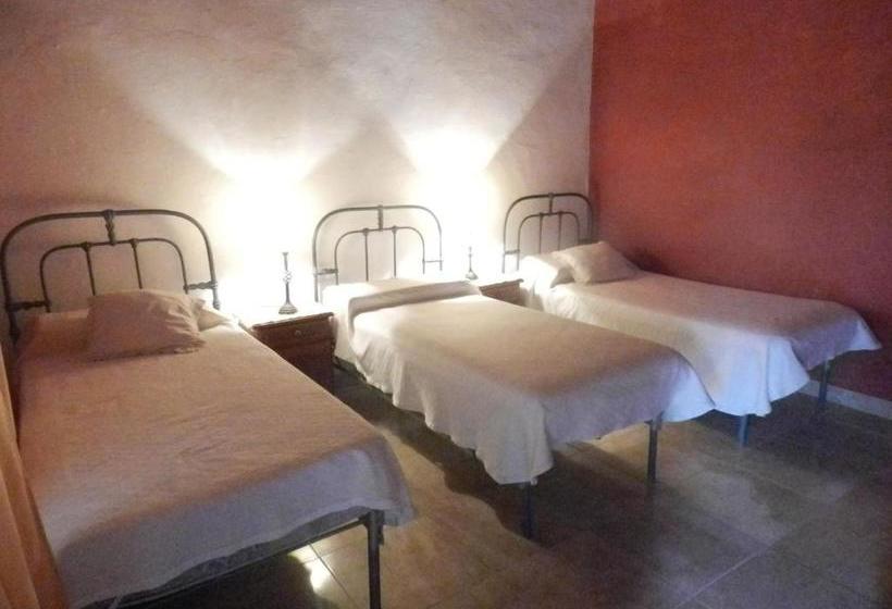 펜션 Los Colorados Hostal