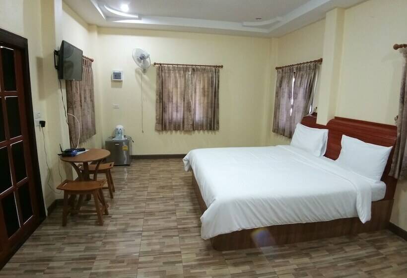 Pensão Baan Mek Lom