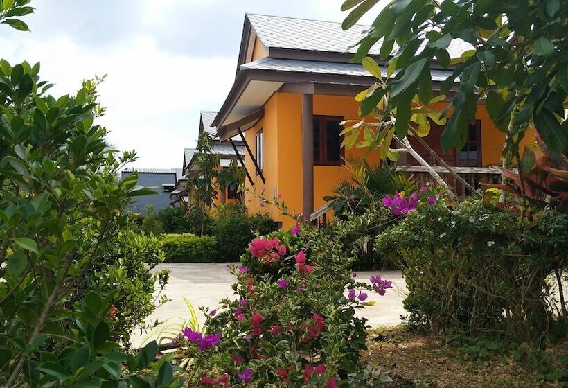 Pensão Baan Mek Lom