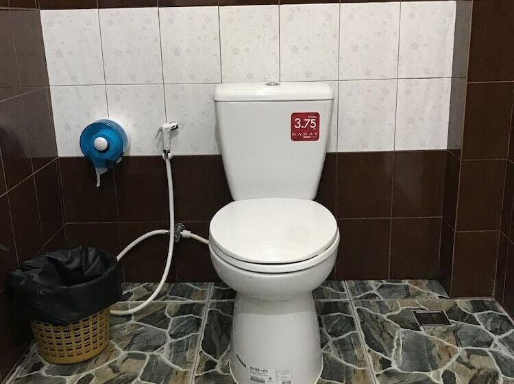 Pensão Baan Mek Lom