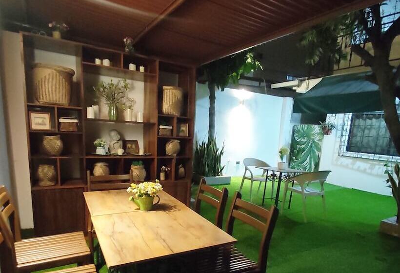 پانسیون Costa Verde Hostal