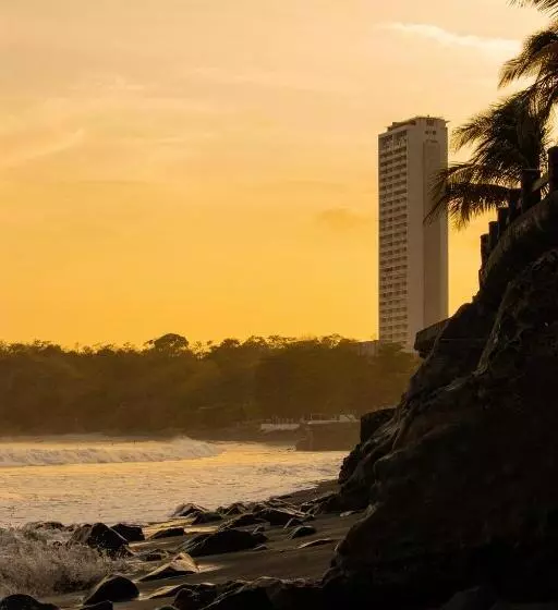 ユースホステル Panama Beach Lodge