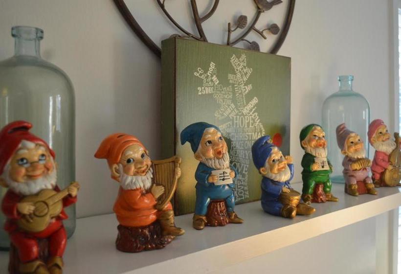 Peabody S Hip Little Stay B&b