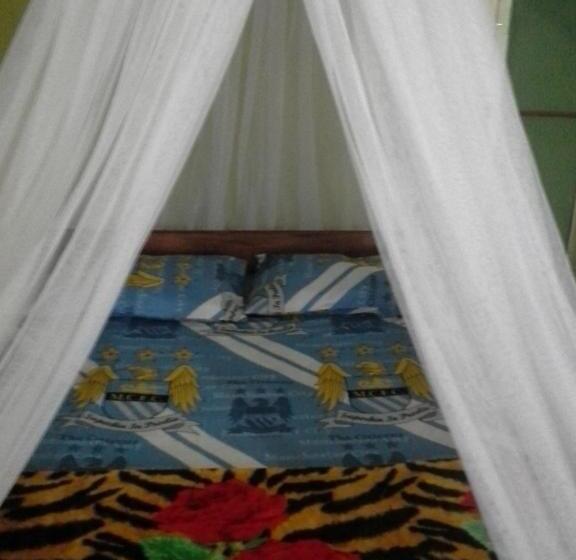 بنسيون Fun Family Guest House N Jungle Tour