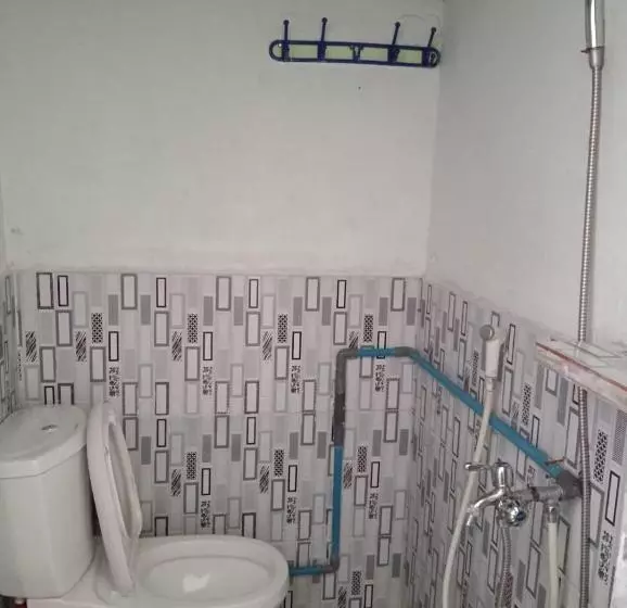 Majatalo Fun Family Guest House N Jungle Tour