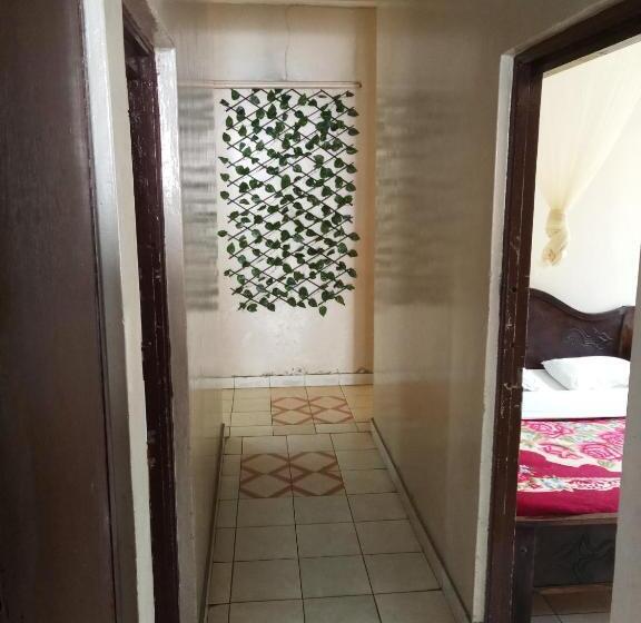 پانسیون Mona Lisa Guest House Kisumu