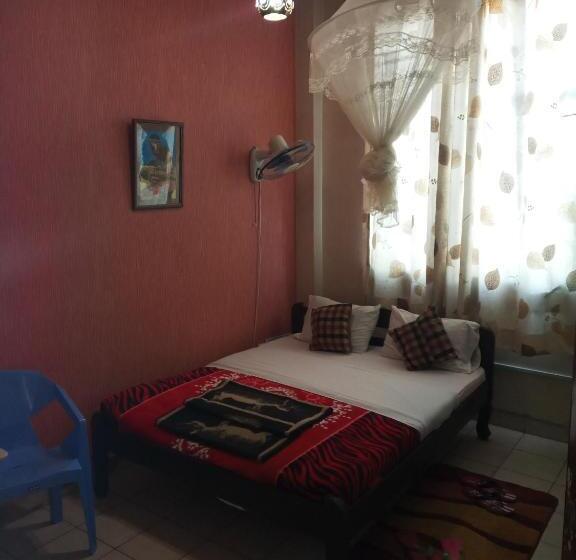 پانسیون Mona Lisa Guest House Kisumu