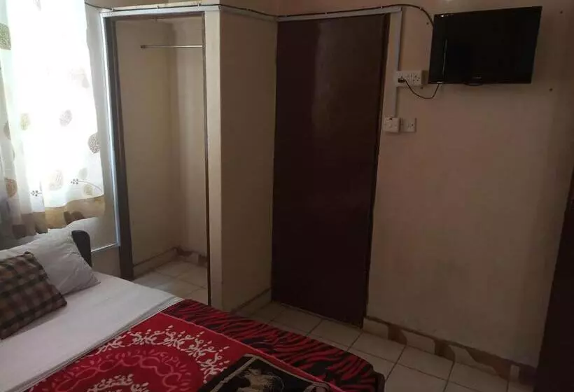 پانسیون Mona Lisa Guest House Kisumu