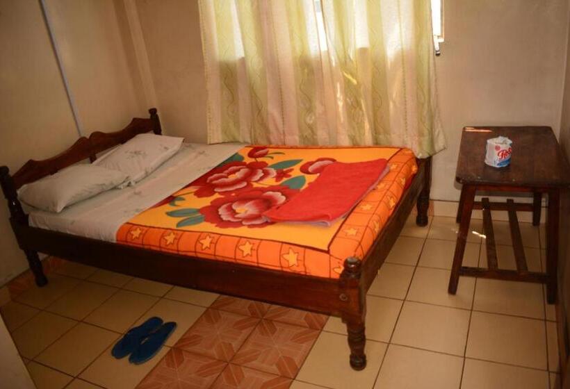 پانسیون Mona Lisa Guest House Kisumu