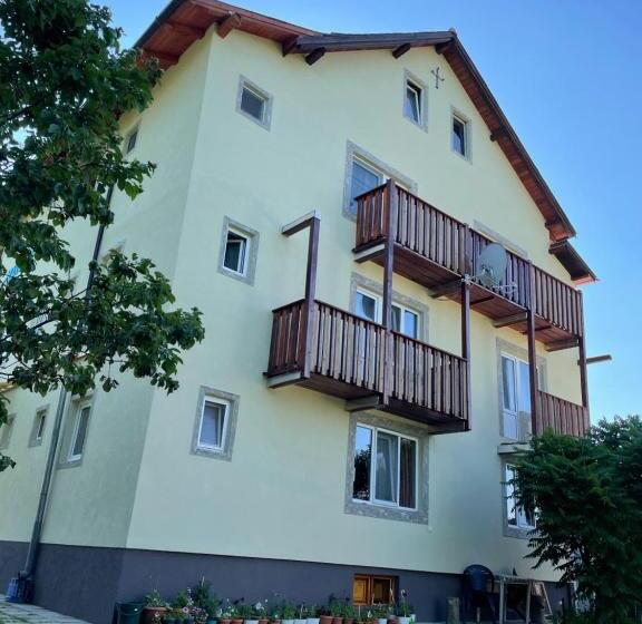 پانسیون Vila Zenyt