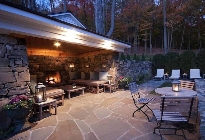 ユースホステル Bedford Post Inn