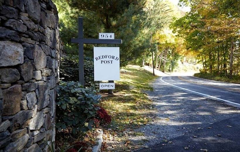 ユースホステル Bedford Post Inn