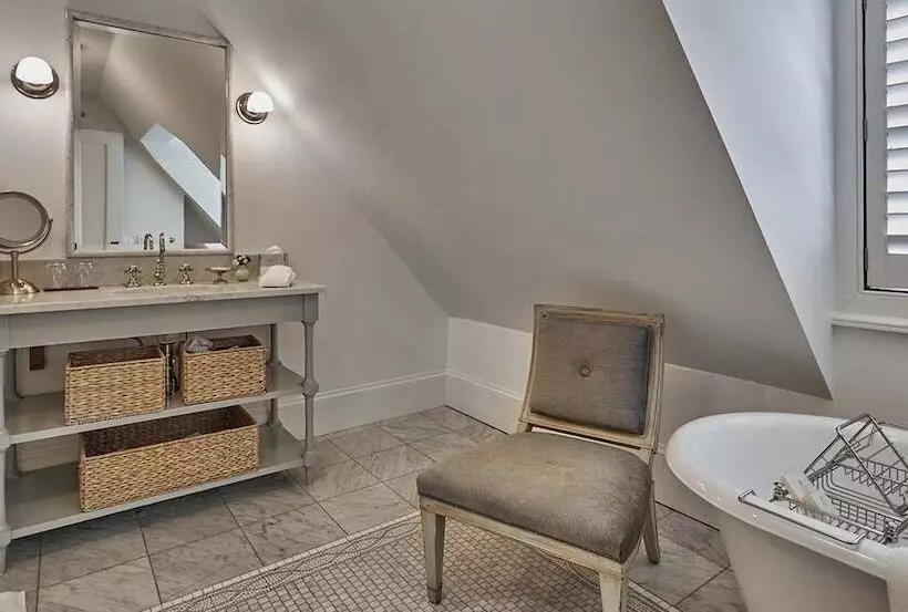 Retkeilymaja Bedford Post Inn