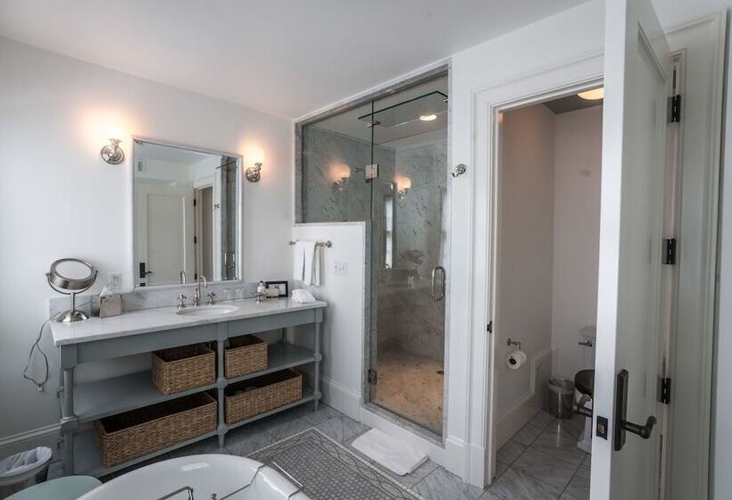 ユースホステル Bedford Post Inn