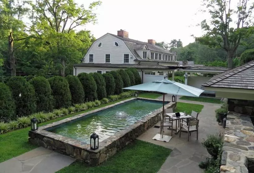 Retkeilymaja Bedford Post Inn