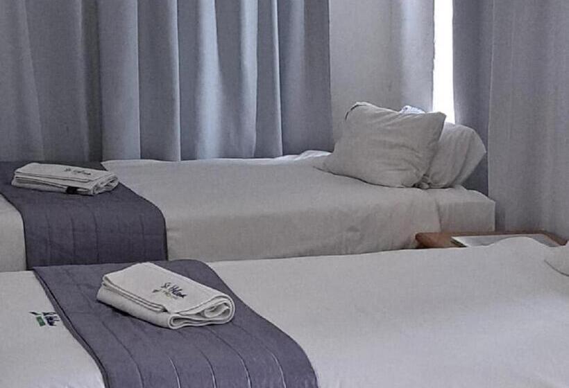 酒店 St Helena Bay