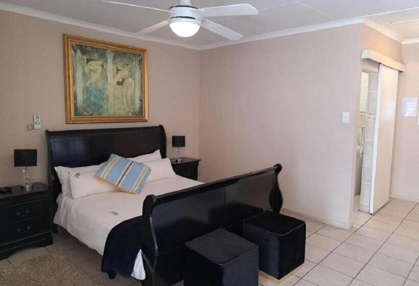 酒店 St Helena Bay