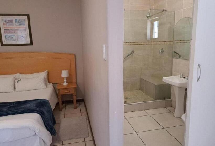 酒店 St Helena Bay