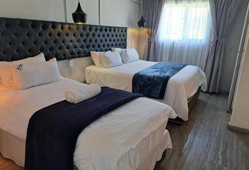 酒店 St Helena Bay