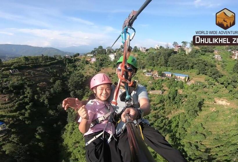 پانسیون Looniva Guest House