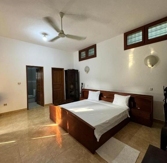 هاستل Ramaya Auberge Espagnole