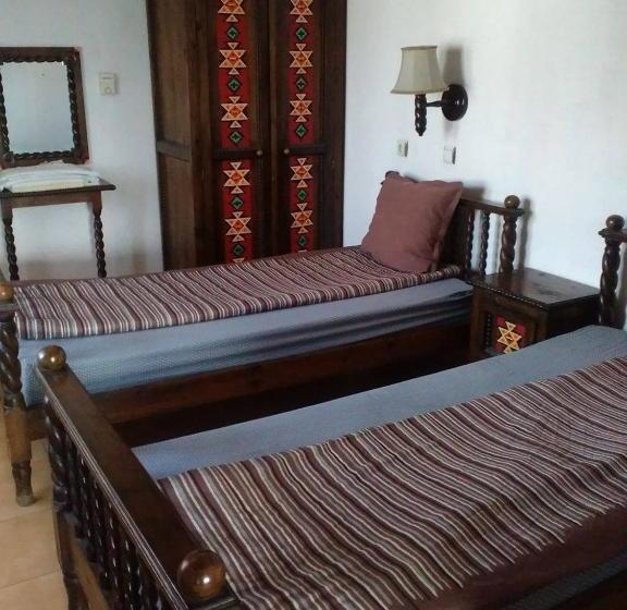 פנסיון Bonbon Guest House