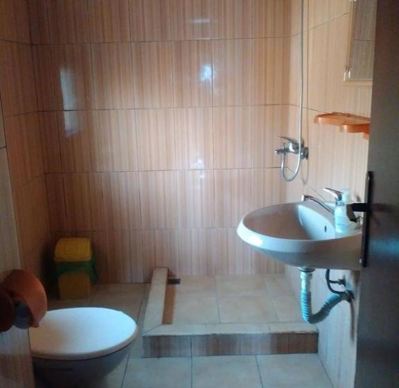 פנסיון Bonbon Guest House