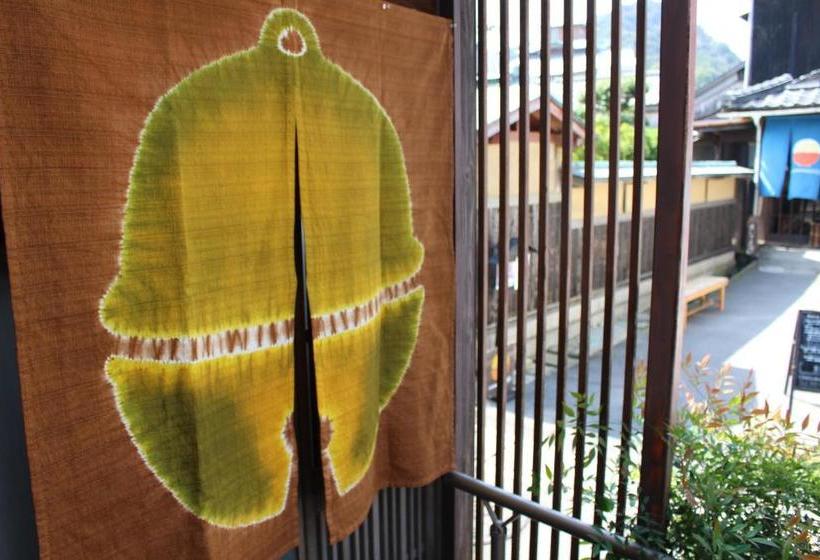 פנסיון Guest House Shimayado Aisunao