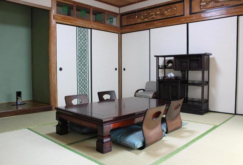 פנסיון Guest House Shimayado Aisunao