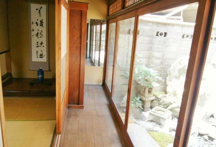 Pansiyon Hostel Ayame