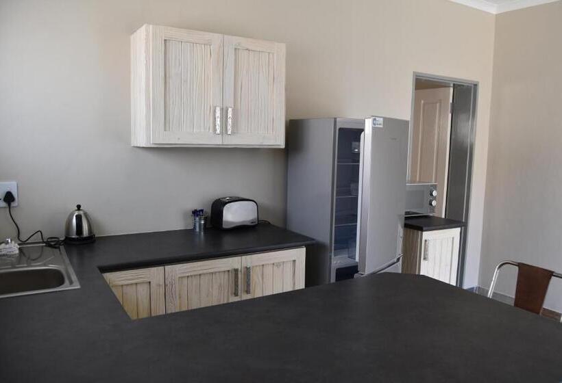 پانسیون Quiver Inn Guesthouse