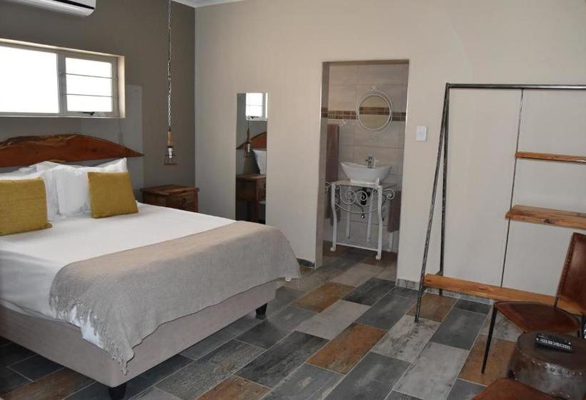 پانسیون Quiver Inn Guesthouse