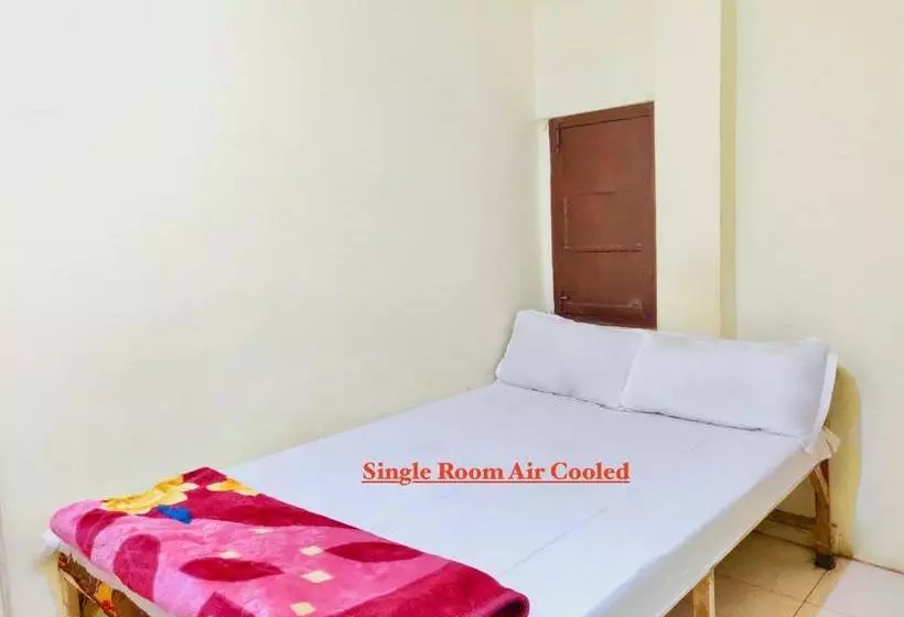 Pension Roop Guest House