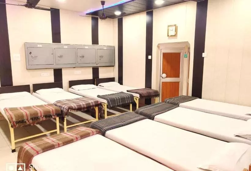 Pension Roop Guest House