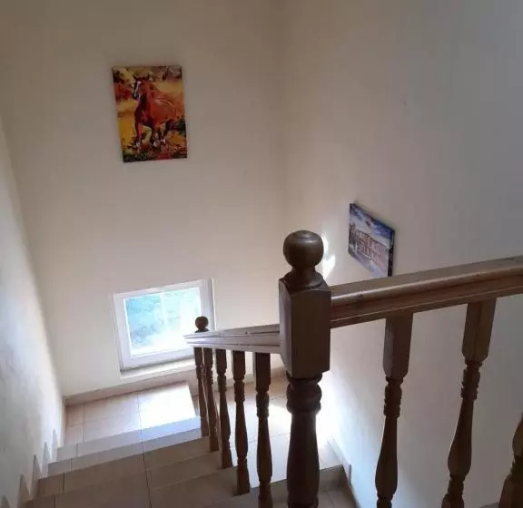 ペンション Yana Guest House