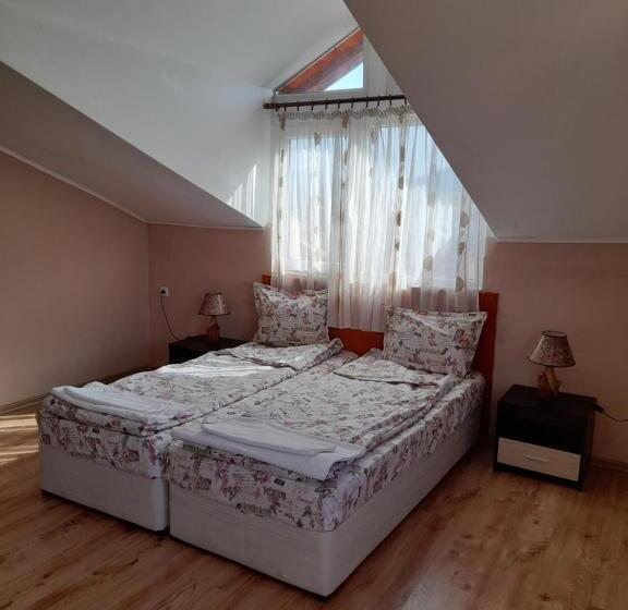 Pansiyon Yana Guest House