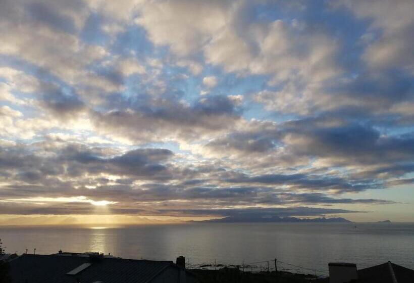 بنسيون De La Hilcremat