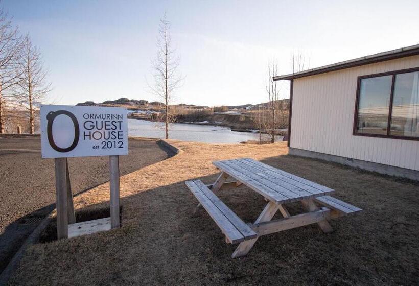 پانسیون Ormurinn Guesthouse