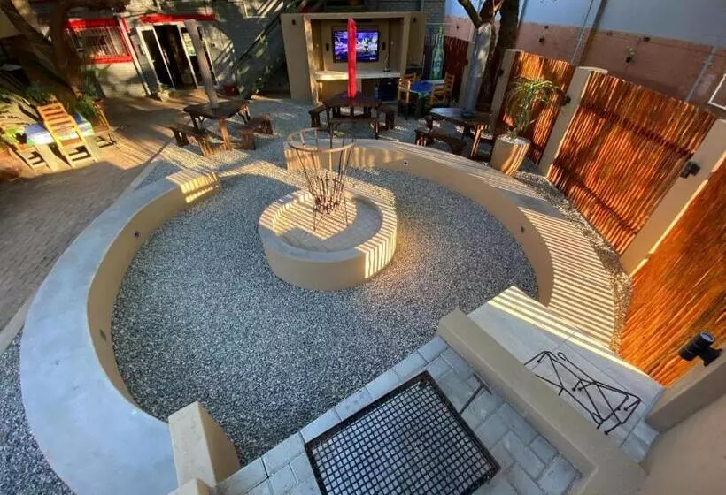 ユースホステル Echo Mountain Inn