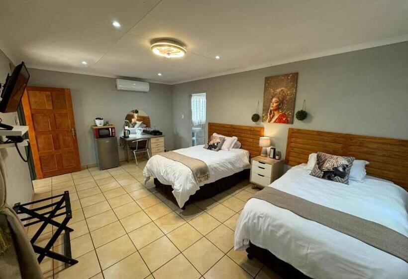 ユースホステル Echo Mountain Inn