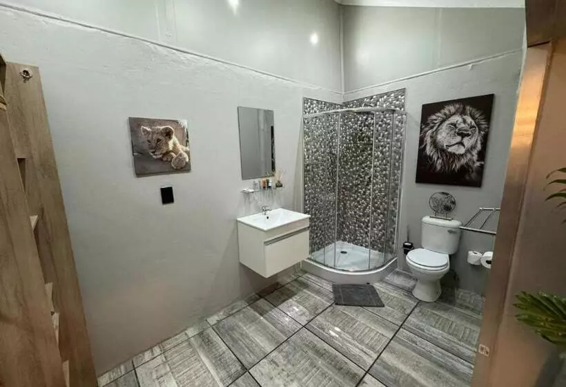 ユースホステル Echo Mountain Inn