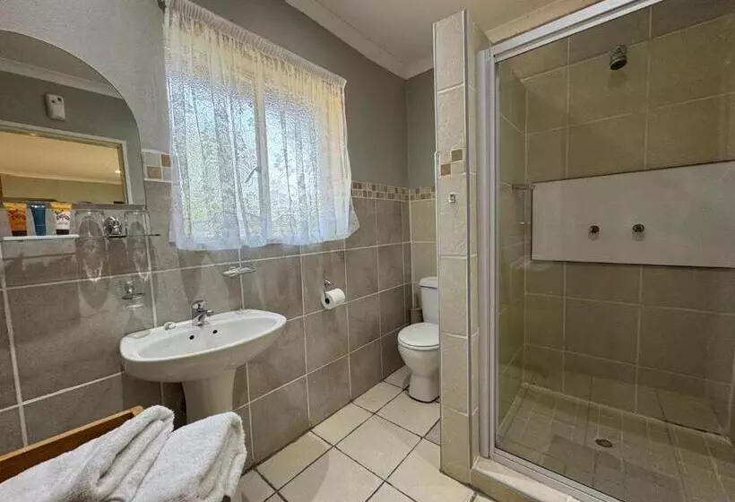 ユースホステル Echo Mountain Inn