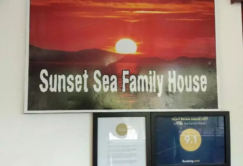 Aamiaismajoitus (B&B) Sun Set Sea Family House