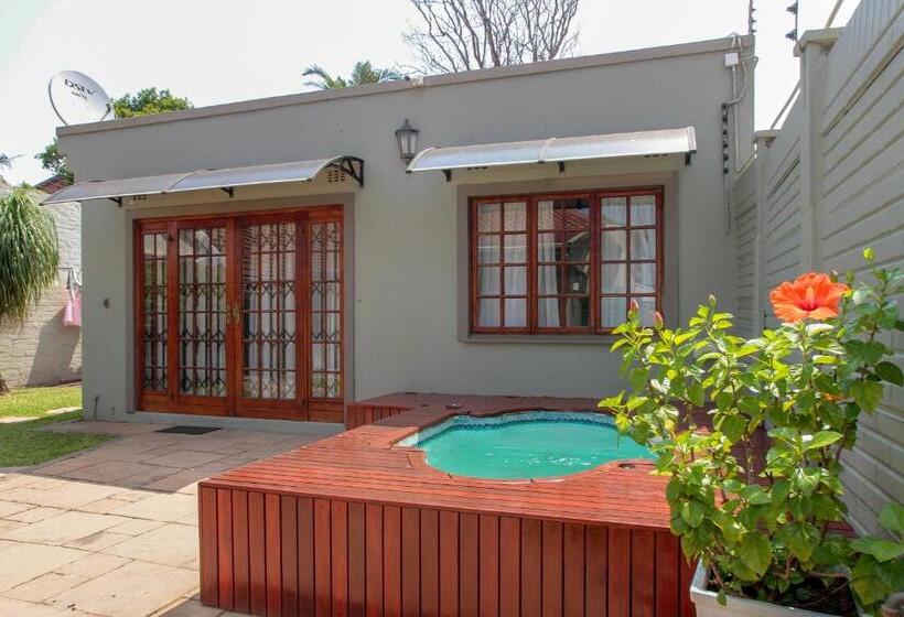 פנסיון Beechwood B&b