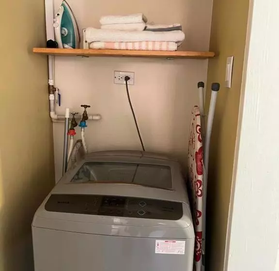 Seacastles By The Beach/pool