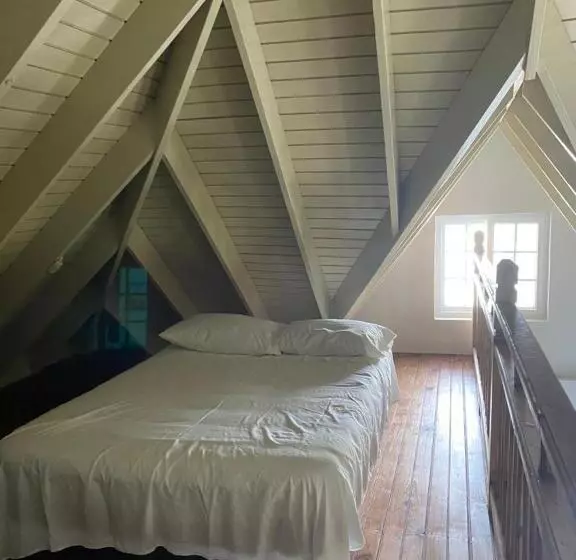 Seacastles By The Beach/pool