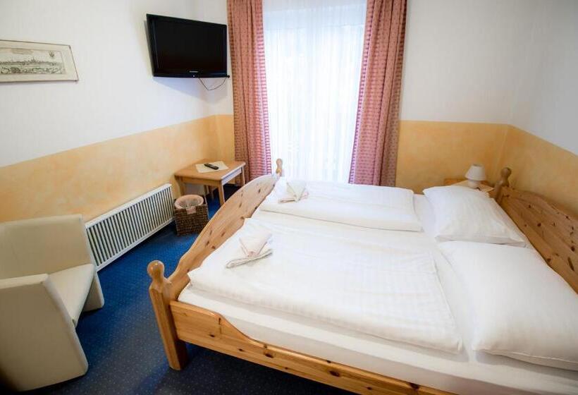 ユースホステル Gasthof Zum Hammer